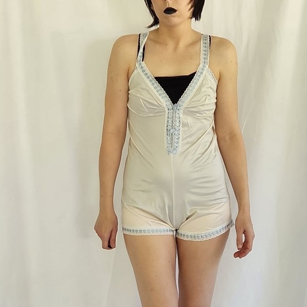 70s Pink‎ Lacey Romper